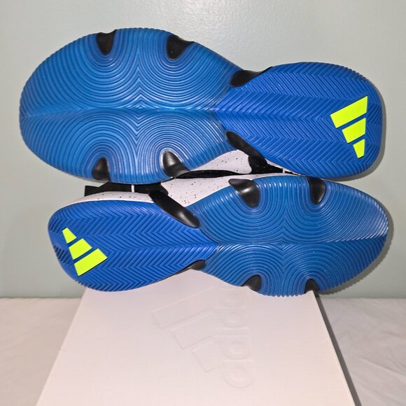 Adidas Trae Unlimited Basketball Sneakers, M 11/W 12, Blk/Blue/Grn, New in Box - Picture 6 of 10